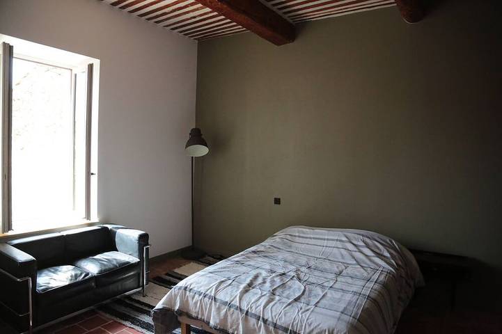 Location de vacances pour 12 personnes, avec terrasse à Quarante - 2