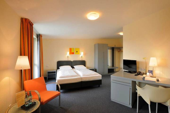 Hotel für 4 Personen, mit Terrasse in Herrenhäuser Gärten