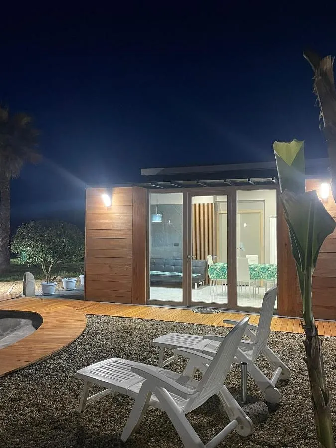 Bed and breakfast per 4 persone, con panorama e piscina nonché giardino - 1