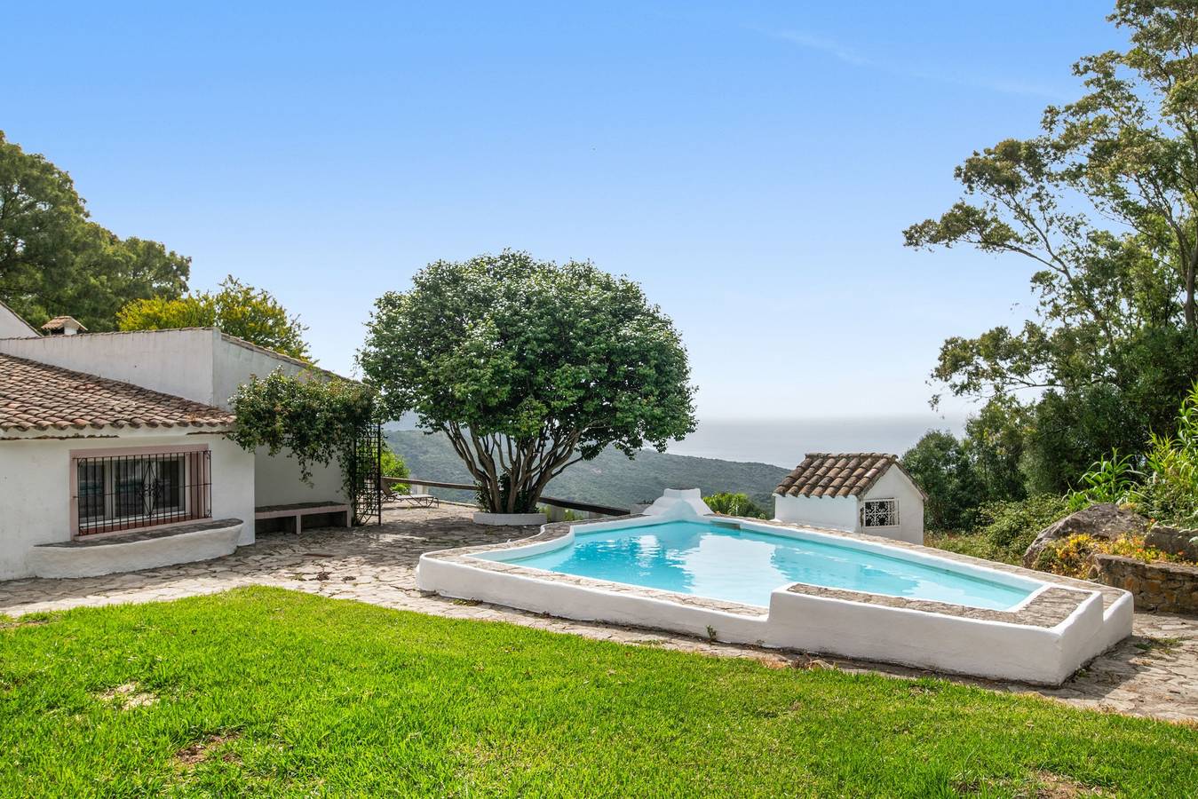 Maison de campagne « Cortijo Cantarranas - Tarifa » avec vue mer, piscine privée et Wi-Fi in El Bujeo, Tarifa