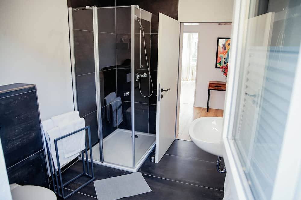 Ganze Wohnung, Schöne und moderne Ferienwohnung inmitten von Nationalpark Eifel. in Gemünd, Rureifel (Nordrhein-westfalen)