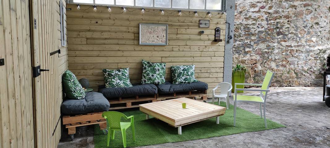 Gîte pour 7 personnes, avec Terrasse dans la Manche - 2