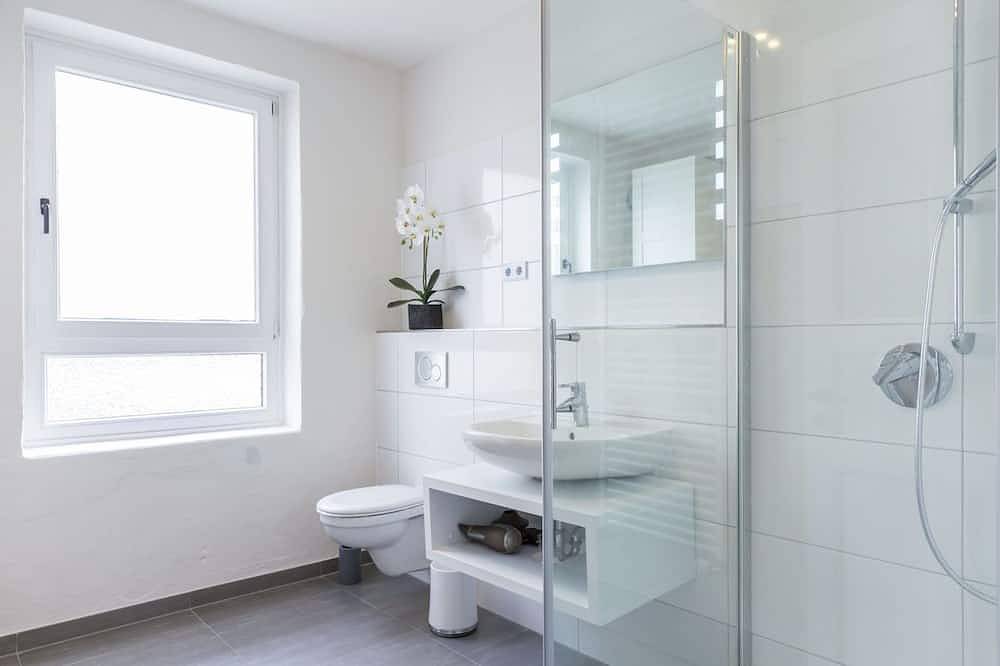 Ganze Wohnung, Exklusives Industrie-Loft 2 am Kanal in Hamburg-Uhlenhorst, 12 Min zum Hbf. in Hamburg-Nord, Hamburg