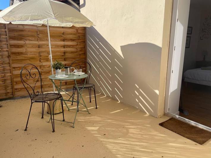Gîte pour 3 personnes, avec terrasse et vue à Fleurance - 2