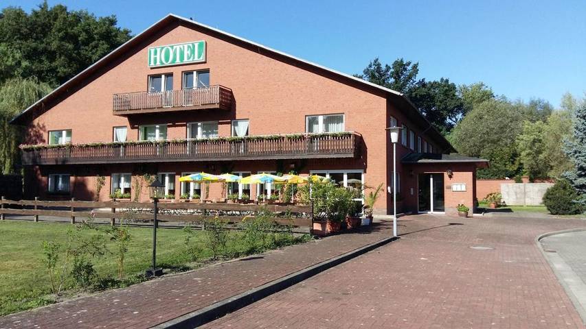 Hotel für 3 Personen, mit Terrasse in Salzwedel