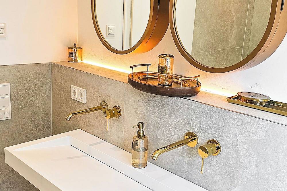 Appartamento intero, Schöne Neubau 65m² City Wohnung in München: R  in Monaco di Baviera Sendling, Monaco di Baviera