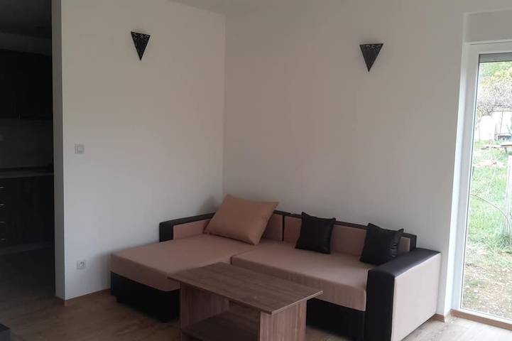 Gîte pour 4 personnes, avec jardin à Levens - 4