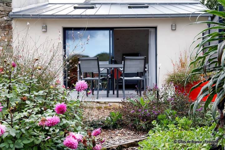 Gîte für 2 Personen, mit Terrasse und Garten