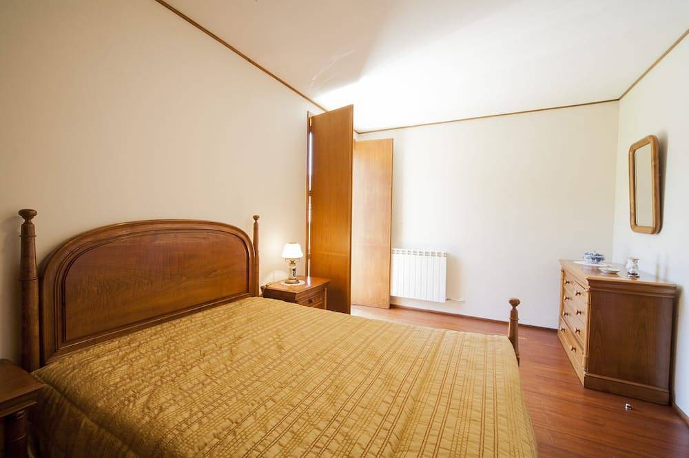 Casa com 5 quartos perto de praias e comodidades da cidade. in Viana do Castelo, Vale do Lima