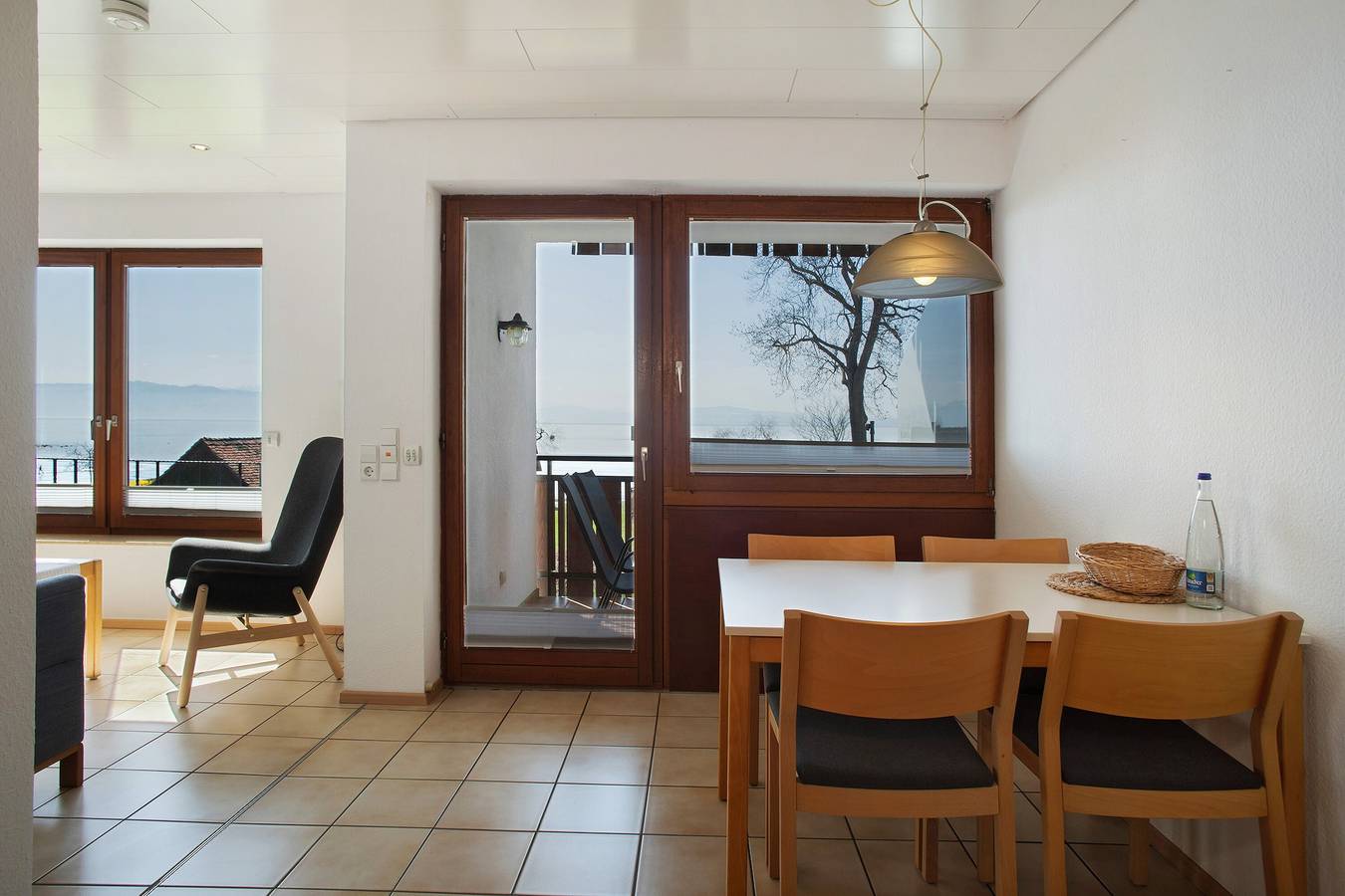 Ganze Wohnung, Gemütliche Ferienwohnung "Og1" im "Gästehaus Heinemann" direkt am Bodensee in Langenargen, Region Bodensee-Oberschwaben