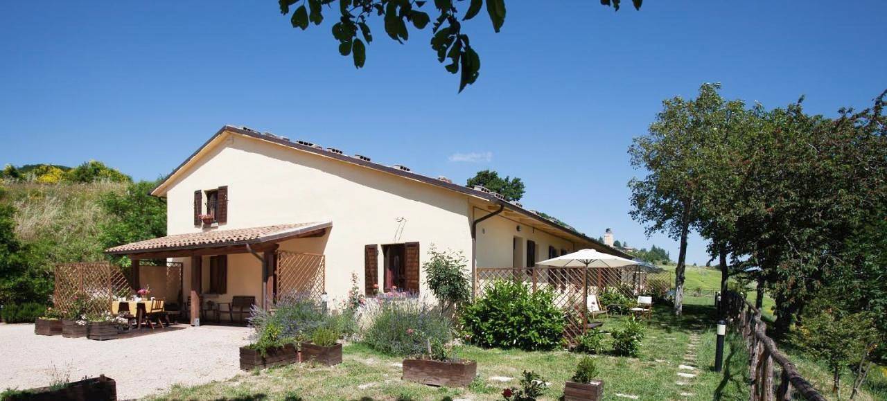 Ganze Wohnung, One-Bedroom Apartment (2 Adults) in Cagli, Valle del Metauro