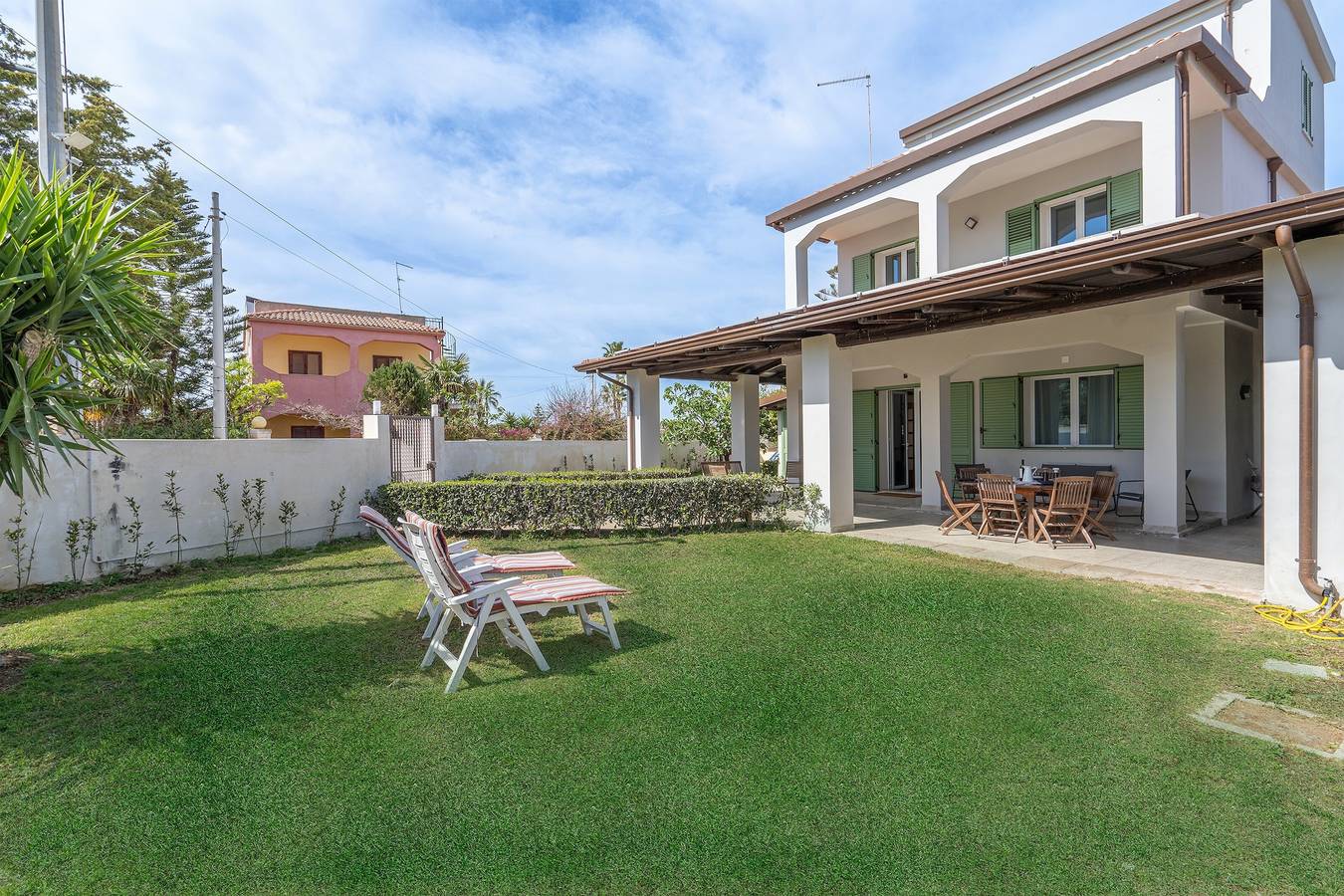 Villa 'Benedetta' con vista mare, Wi-Fi e aria condizionata in Fontane Bianche, Cassibile