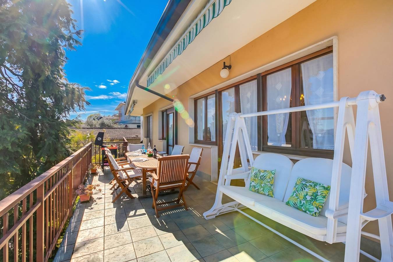 Blooming Villa Cos Lake View in Belgirate, Belgirate Gemeinde
