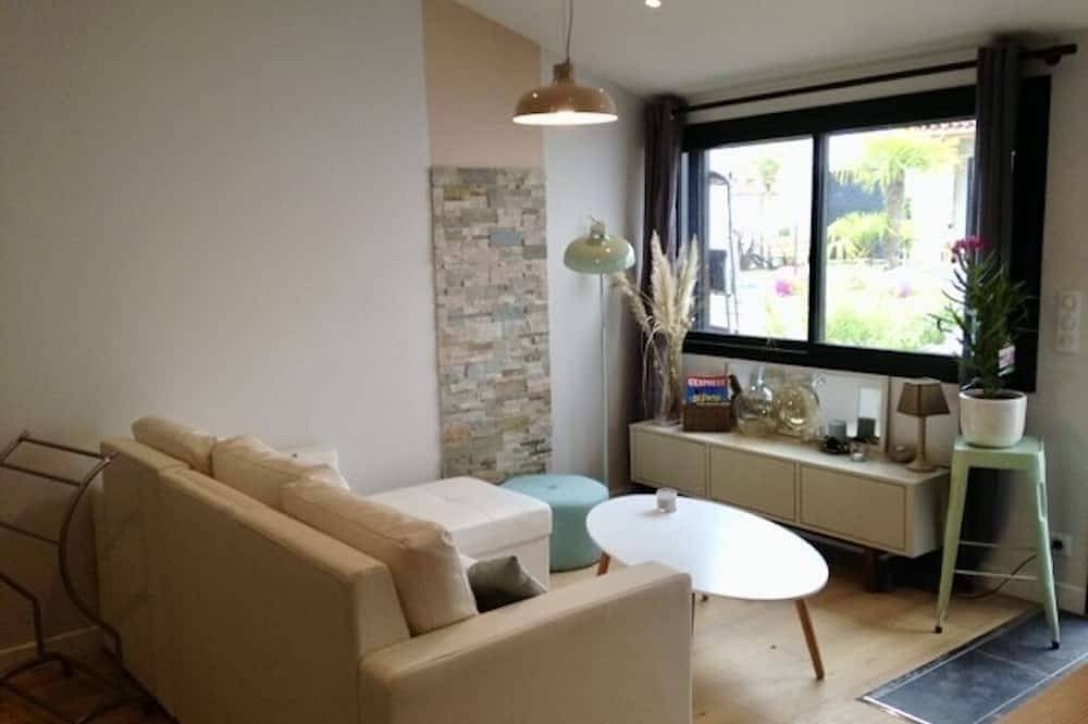Ganze Wohnung, Unabhängiges Studio mit schönem Garten und Pool auf der Insel Oléron in Dolus-d'Oléron, Côte de Beauté