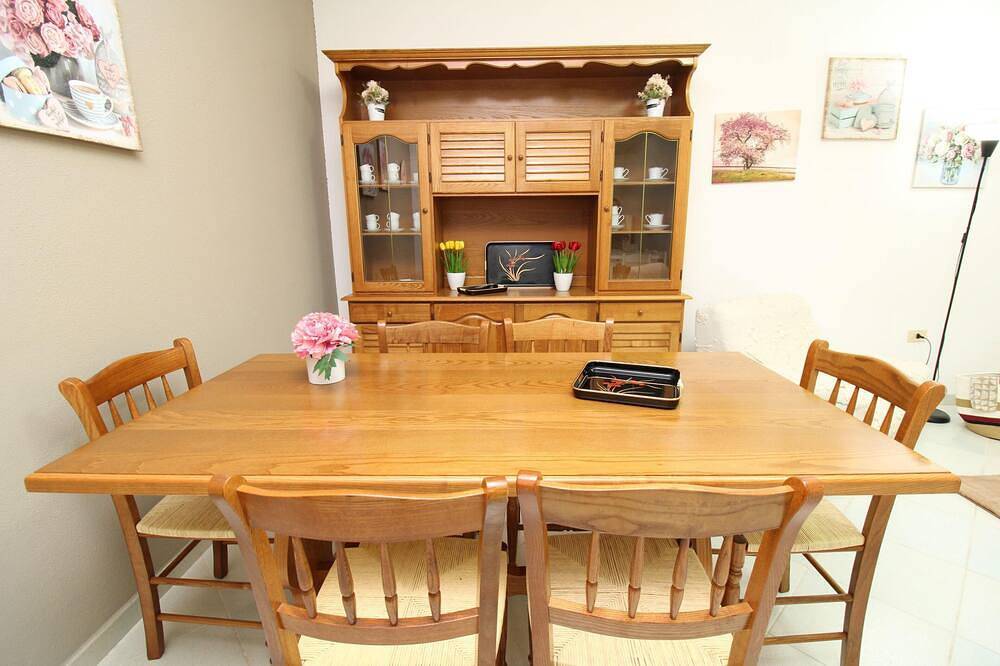 Appartamento intero, Holiday House Camelia 600 meters from the beach in La Caletta, San Giovanni Nuoro