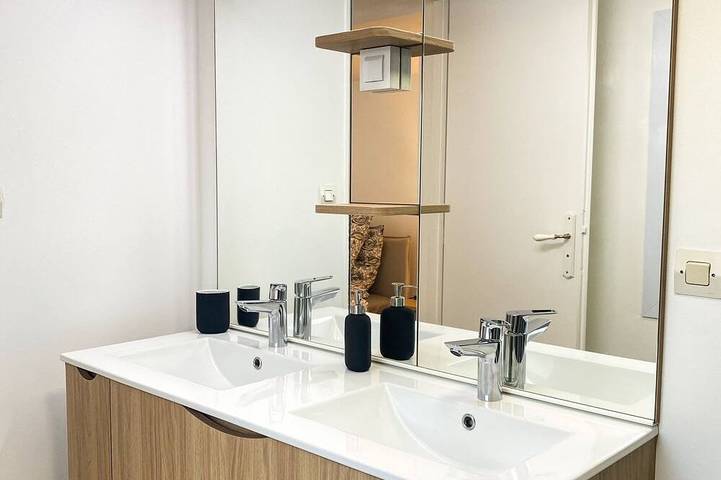 Maison chic à Niort - Commerces sur place in Niort, Région de Niort