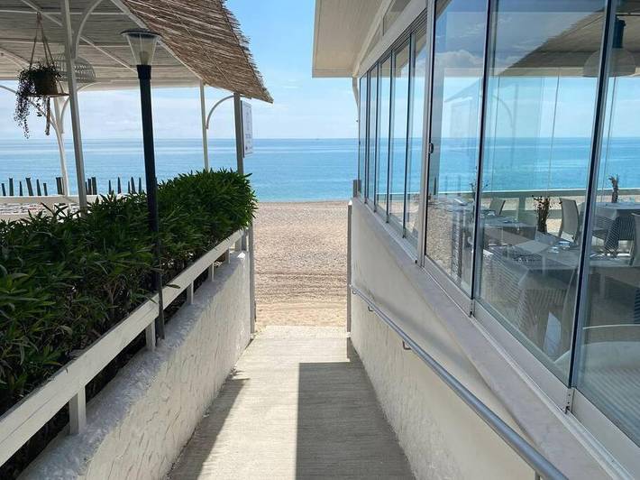 Apartamento de vacaciones para 4 personas, con vistas y jardín - 1