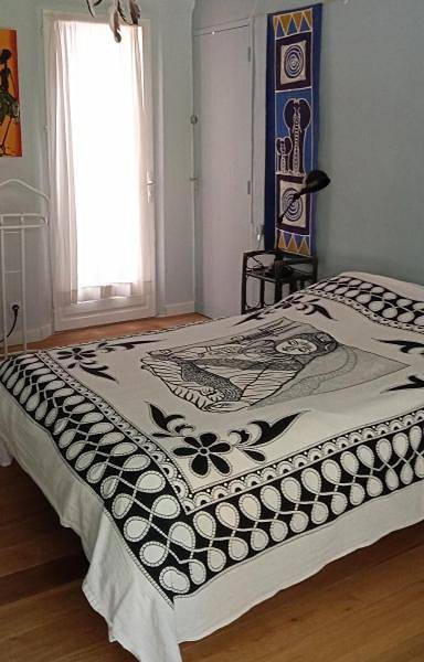 Appartement de vacances entier, Double Room with Extra Bed in La Tour-d'Aigues, Parc naturel régional du Luberon