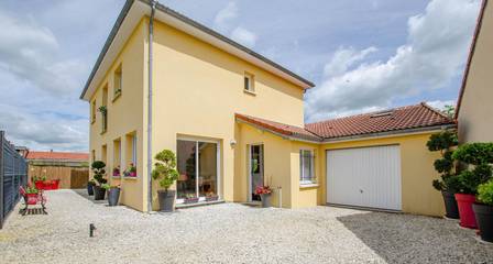 Gîte pour 10 personnes, avec jardin et terrasse, animaux acceptés à Dienville