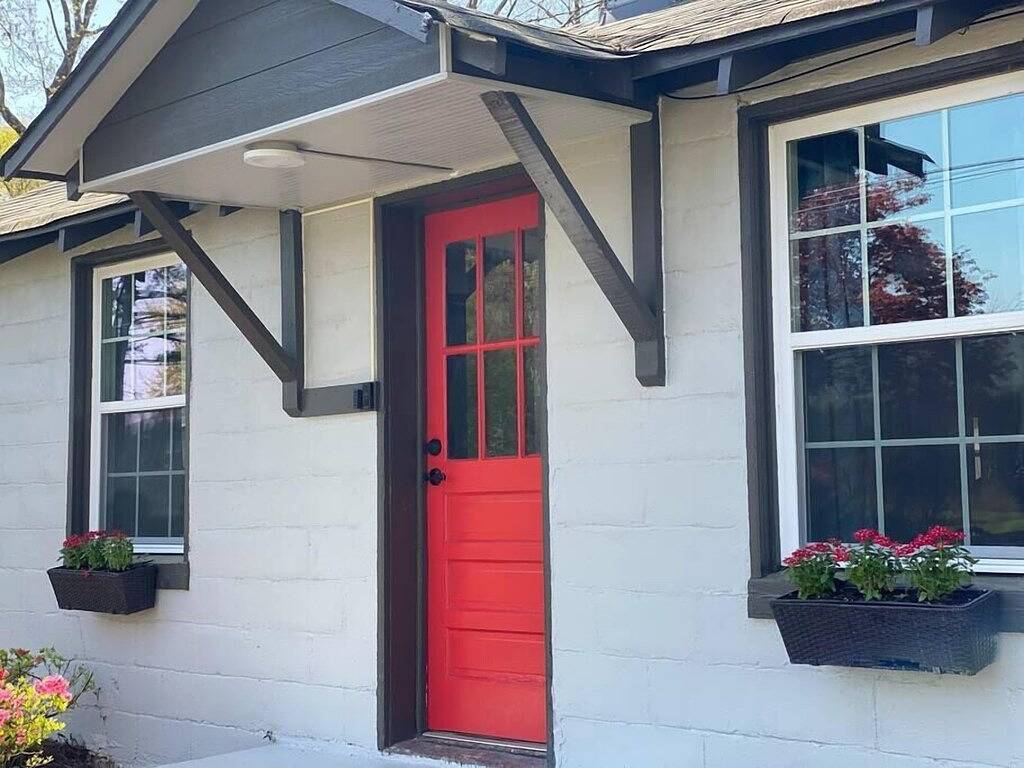 Tiny Home — Stylish Mt. Holly Retreat — 12 min to Clt & Whitewater Center in Gaston County