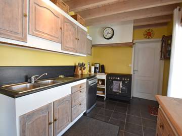 Villa pour 10 Personnes dans Vélieux, Parc naturel régional du Haut-Languedoc, Photo 4