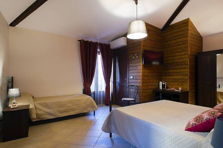 Guesthouse in the historic center of Piazza Armerina with reserved parking, in Piazza Armerina, Enna Provinz