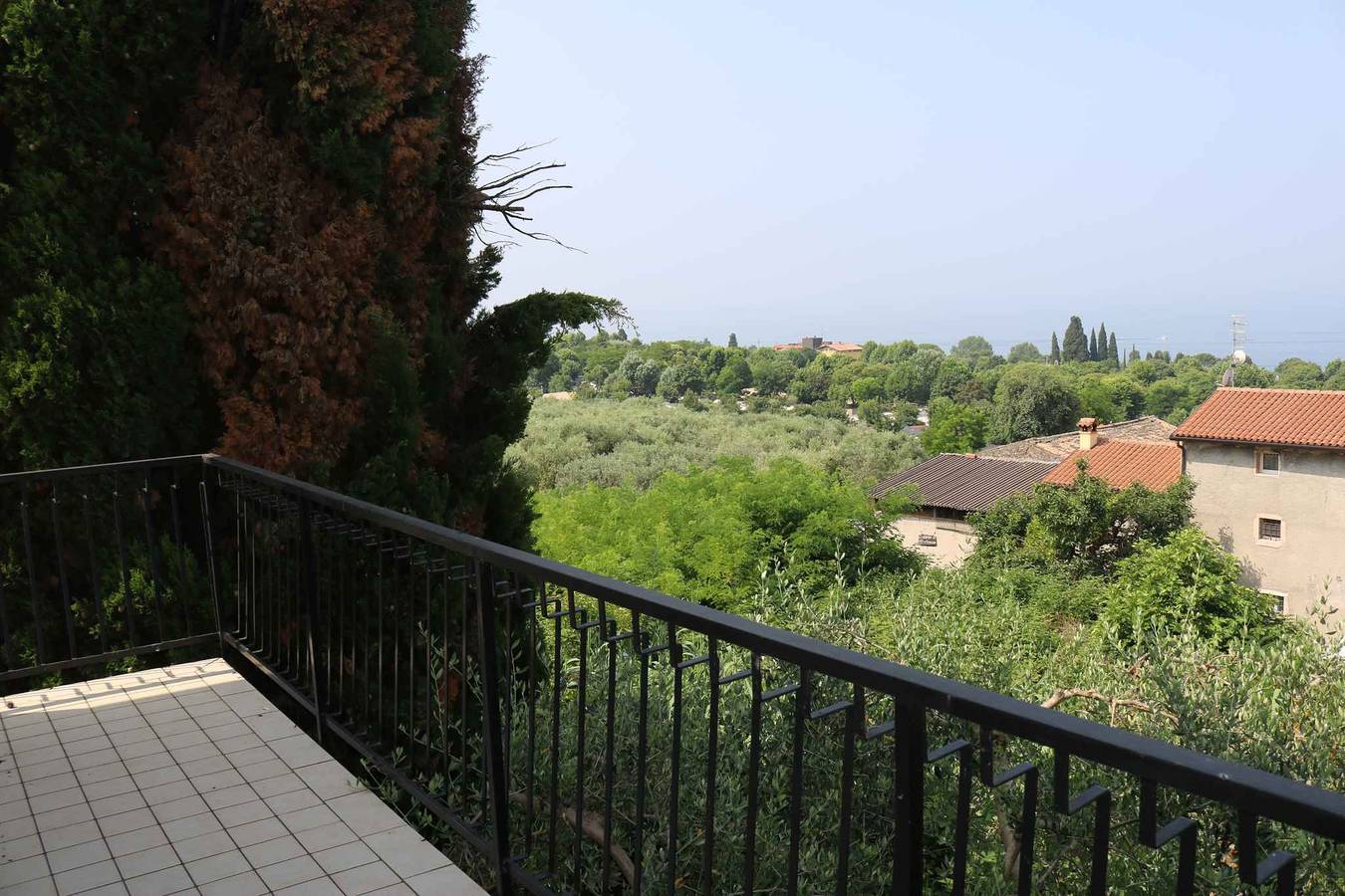 Appartement de vacances entier, Ferienwohnung mit Seeblick in Cisano, Bardolino
