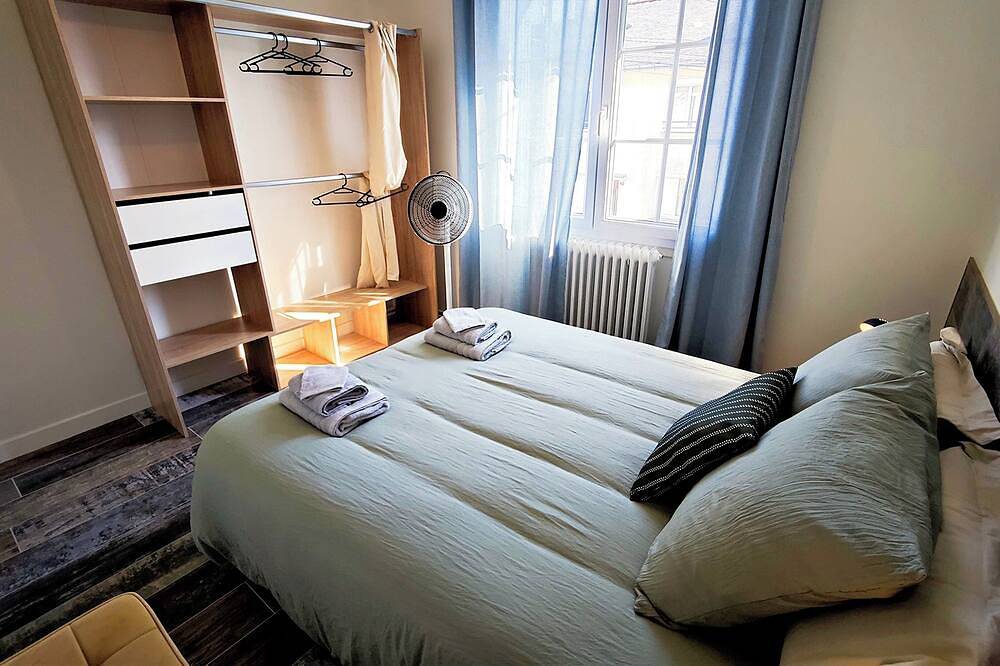 Maison familiale  avec Jardin Parking privé 25min Puy du Fou in Cholet, Région de Cholet