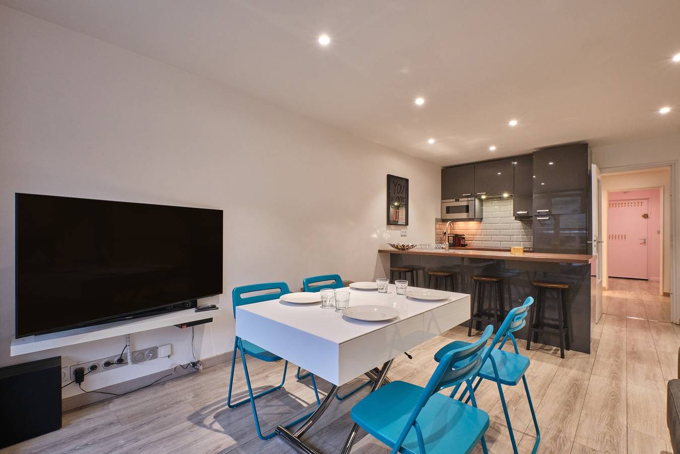 Appartement entier, Appartement 'Boutique Central Les 2 Alpes' avec vue montagne, balcon et Wi-Fi in Mont-de-Lans, Les Deux Alpes