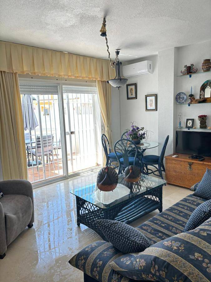 Appartement de vacances pour 4 personnes, avec Balcon et Terrasse ainsi que Jardin et Piscine à Calahonda - 4