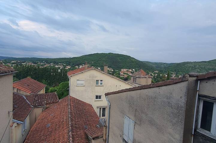 Ganze Wohnung, Charming apartment in downtown Cahors in Cahors, Quercy