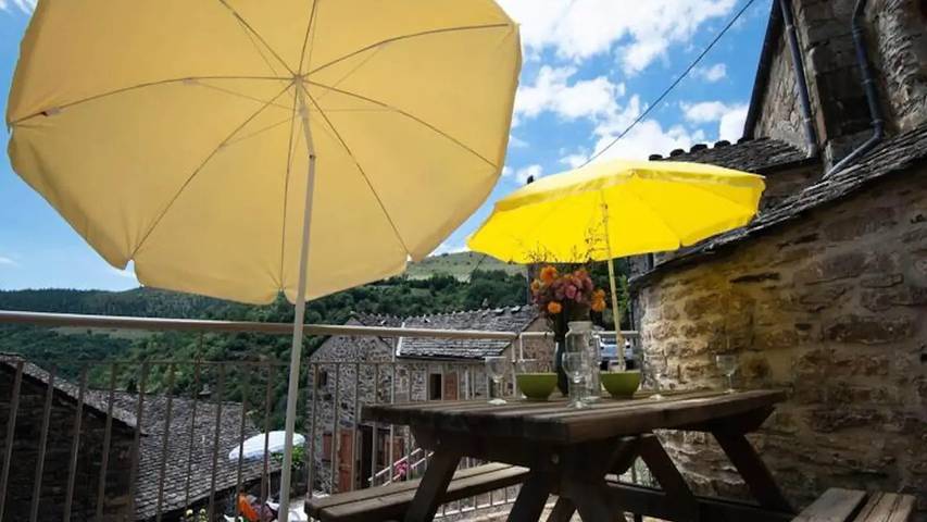Gîte pour 6 personnes, avec balcon à Les Bondons - 3
