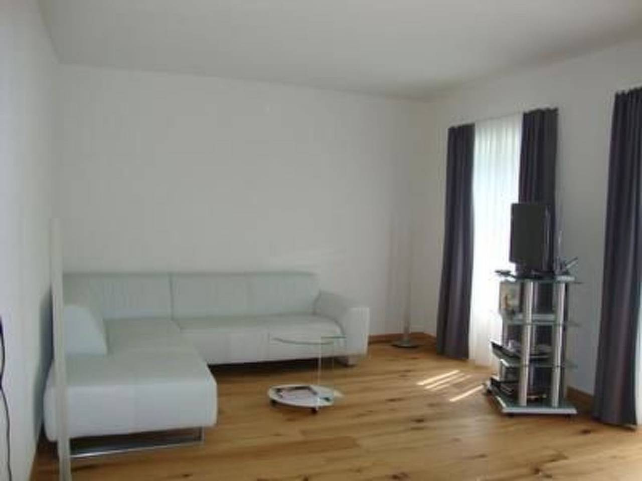 Ganze Wohnung, Haus am See in Muralto, Tessiner Alpen