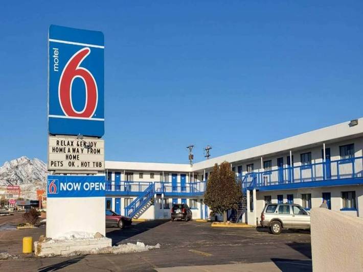 Apartamento entero, 1 Cama Queen | Ns | Nevera | Ver in East Cañon, Canon City