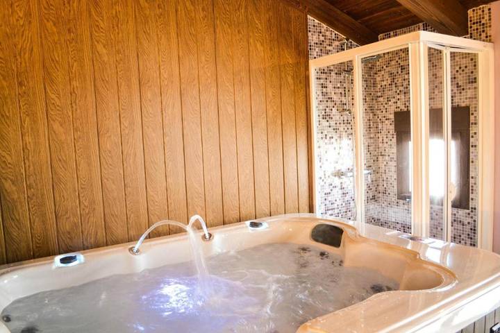 Location de vacances pour 2 personnes, avec balcon et jacuzzi à Ávila - 2