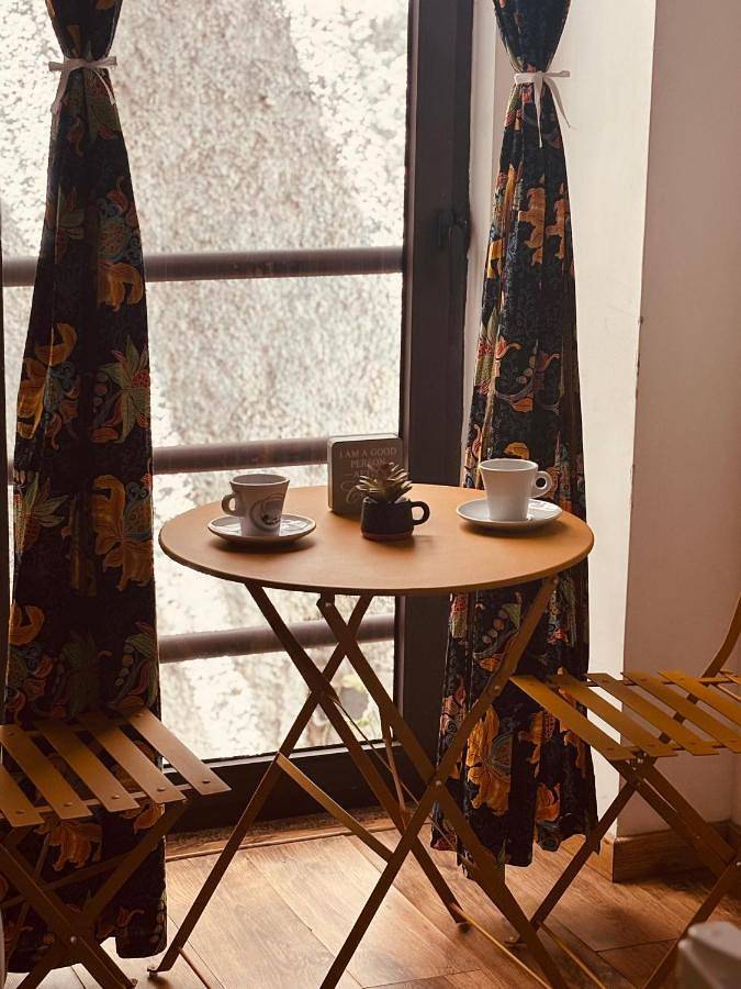 Maison d’hôte pour 3 personnes, avec jacuzzi dans Praia - 3