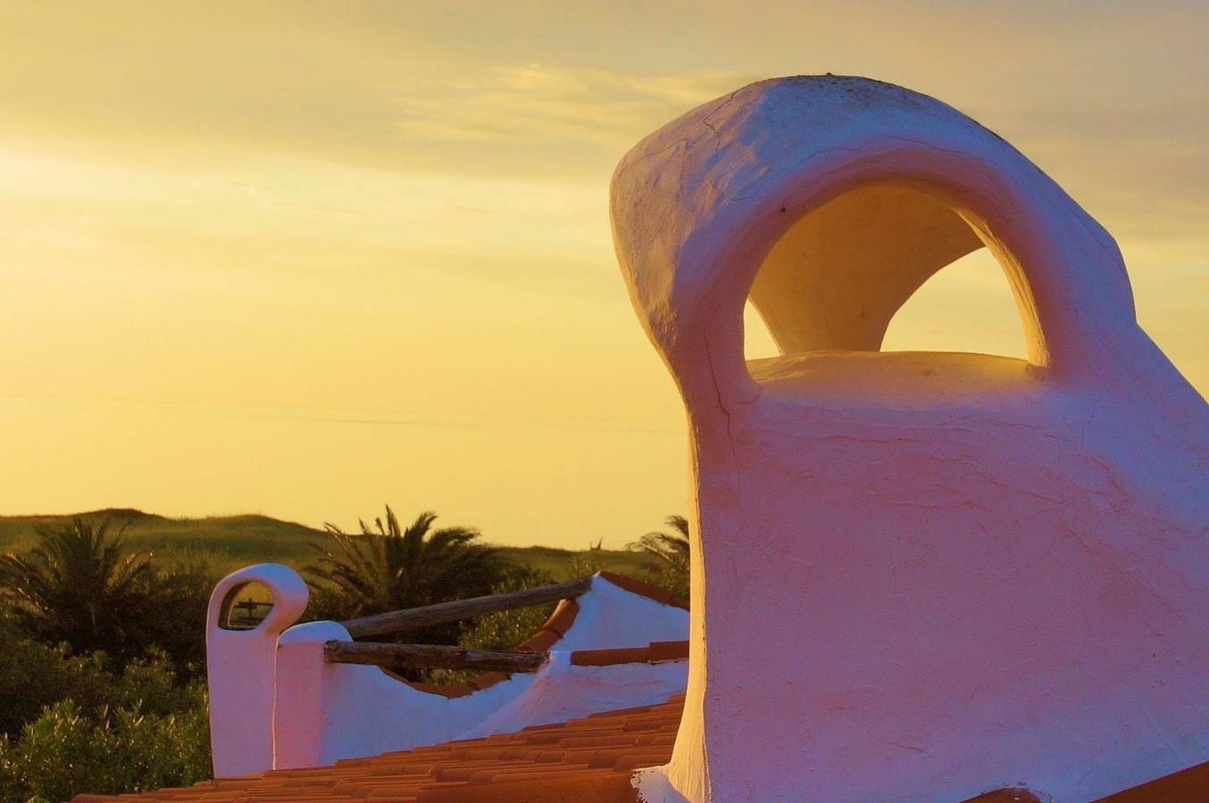 Herrlicher Sandsttrand nur 300 Meter entfernt! Sa Fiorida - Alice mit Terrasse und großem Garten in La Ciaccia, Valledoria