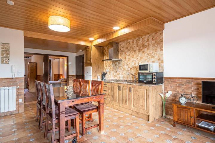 Casa rural para 6 personas, con vistas y jardín, Familias con niños en Comarca de Teruel - 4