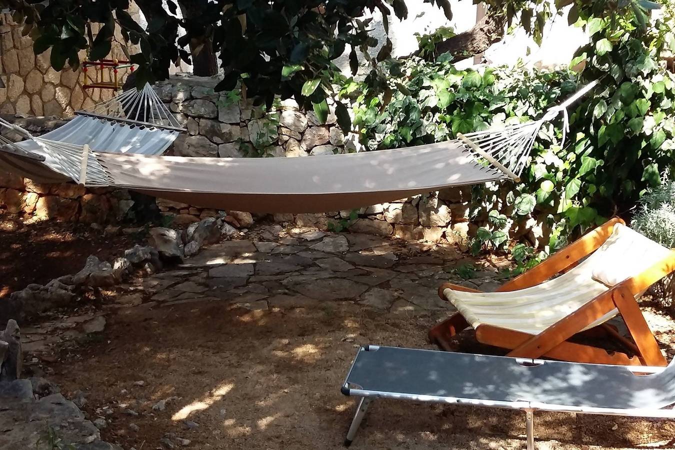 Cały apartament, Dwupokojowy apartament z balkonem i widokiem na morze Mandre, Pag -a in Mandre, Pag (Wyspa)