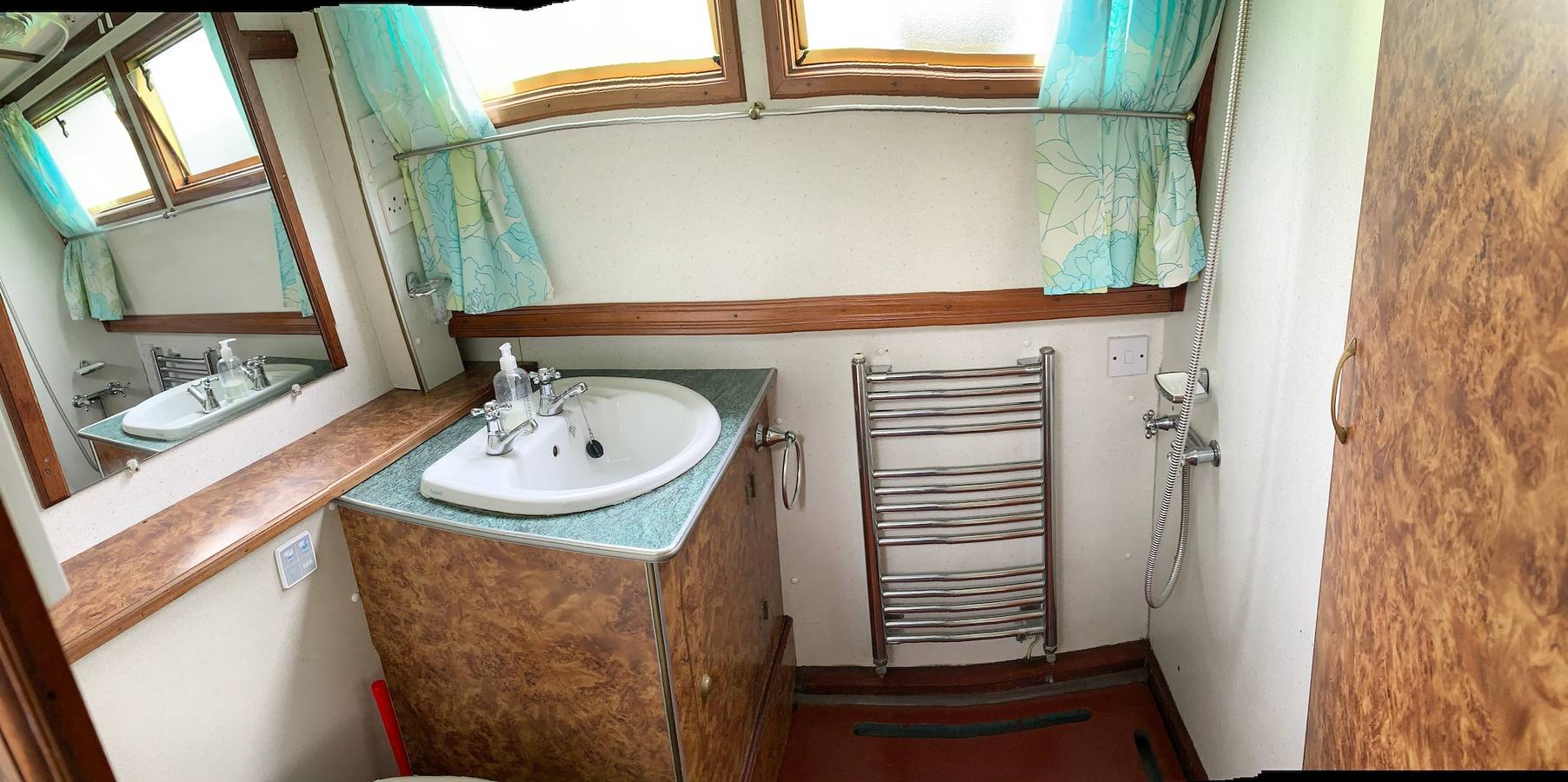 Stone - Boat - Sleeps 2 - Pet Friiendly- 85ws in Stafford, Staffordshire