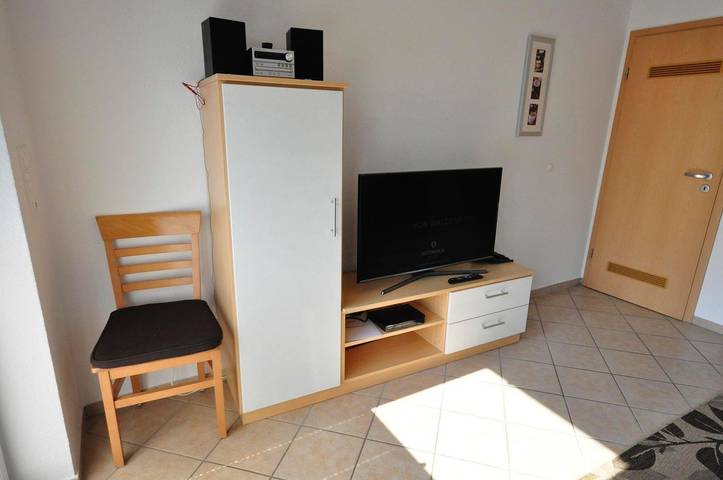 Ferienhaus für 6 Personen, mit Terrasse in Neuharlingersiel - 4