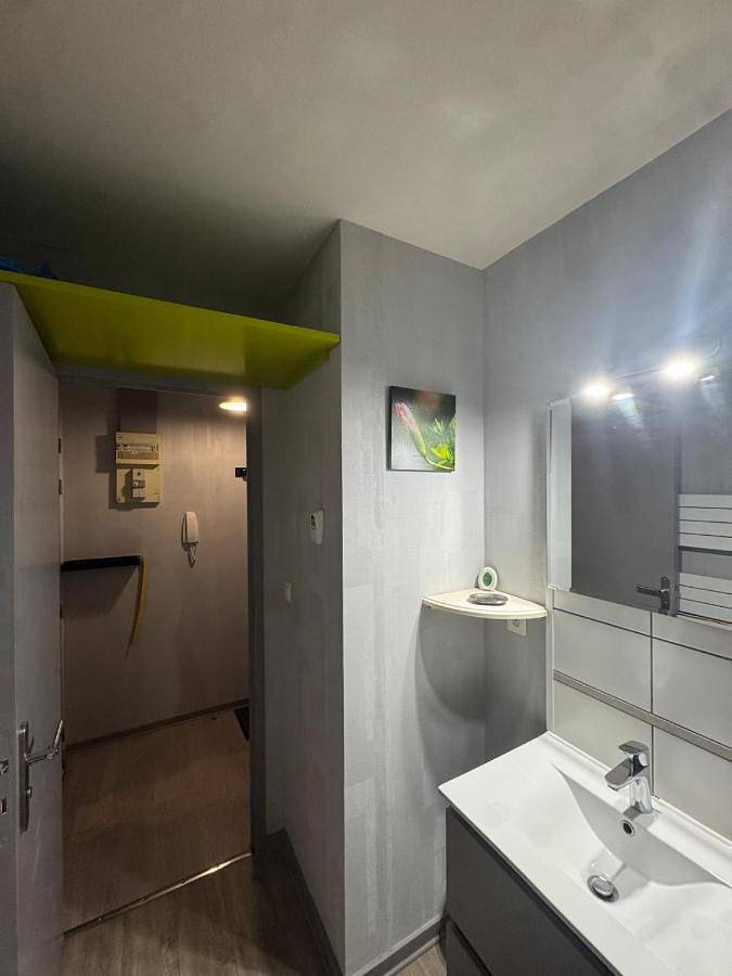 Appartement entier, Studio confortable proche thermes in Salins-les-Bains, Jura Francais