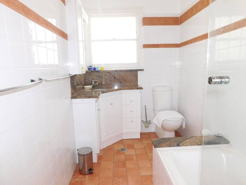 Ganze Wohnung, Watch The Sunrise Over Coogee | 2 Bedrooms + Garage in Sydney, New South Wales