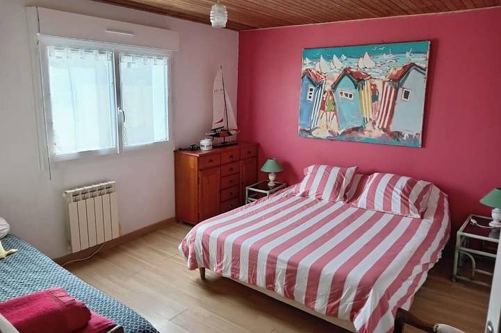 Location de vacances pour 6 personnes, avec jardin à Foucarville - 2