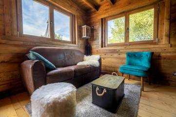 Chalet pour 4 personnes, avec jardin ainsi que piscine et jacuzzi à Gérardmer