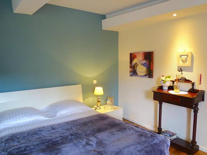 Chambre d’hôte pour 2 personnes, avec Jacuzzi ainsi que Terrasse et Jardin