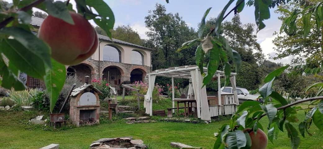 Chambre d’hôte pour 2 personnes, avec Jardin et Vue à Garessio