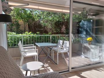 Gîte pour 3 personnes, avec balcon à Saint-Raphaël
