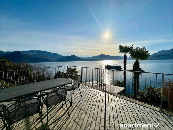 Ferienwohnung für 8 Personen, mit Garten und Ausblick sowie Seeblick, mit Haustier in Comune di Cannobio