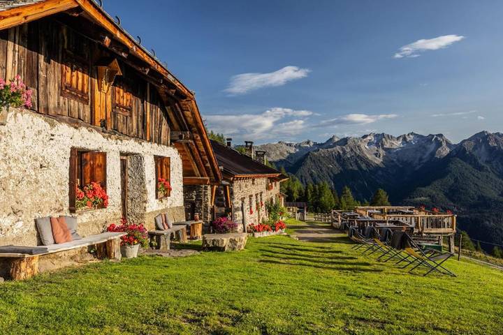 Stanza per 2 persone, con panorama e giardino - 1